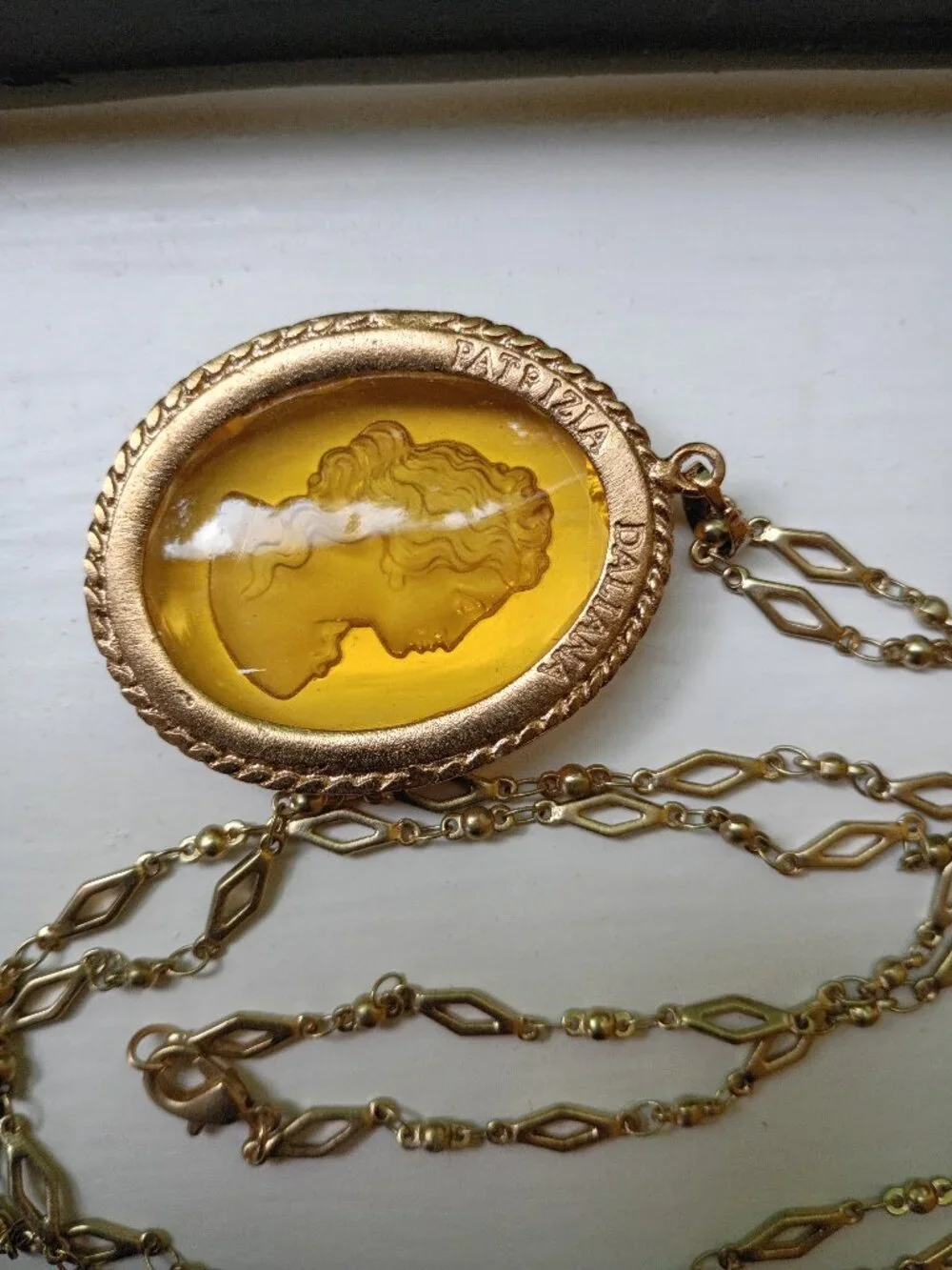 Patrizia Daliana reversed carved citrine glass intaglio cameo pendant necklace